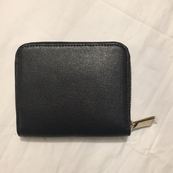 Furla Babylon black leather small classic gold zipper zip around wallet - Picture 3 of 4